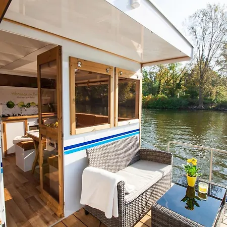 船上ホテル Lisa Boot 1 Priepert